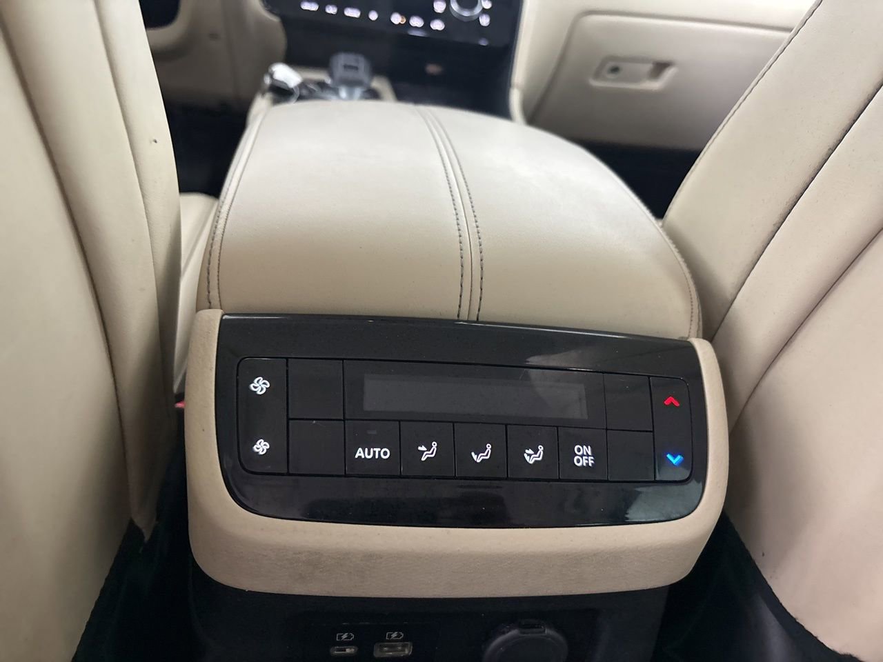 Used 2023 INFINITI QX60 Luxe w/ Cargo Package AWD/4WD image 23