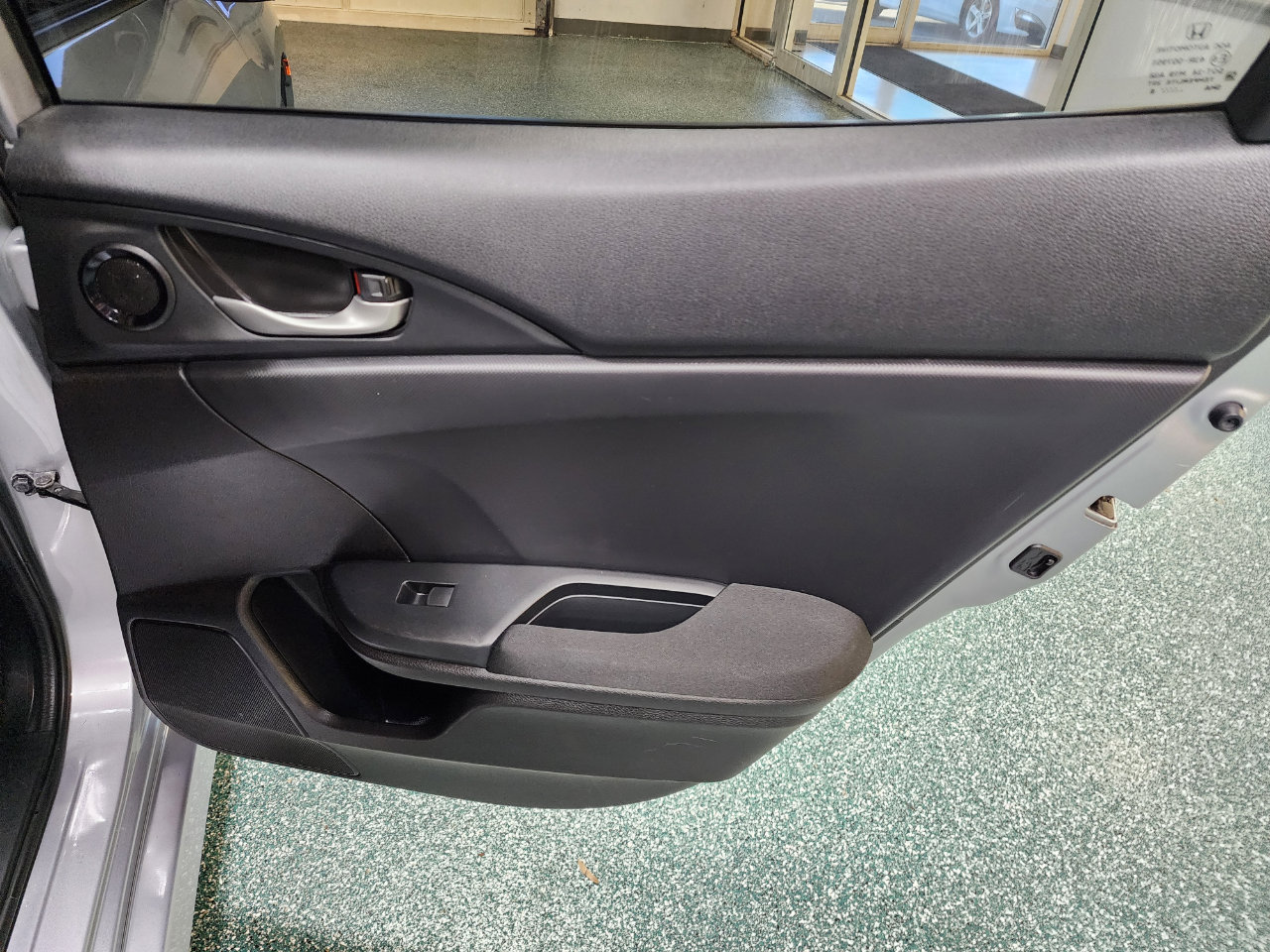 Used 2018 Honda Civic EX image 23