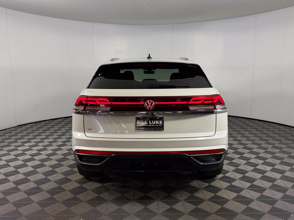 Used 2026 Volkswagen Atlas Cross Sport SE FWD image 8