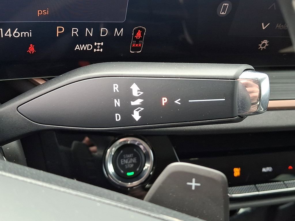 Used 2025 Buick Envision Sport Touring image 14