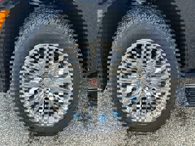 New 2026 GMC Yukon XL Denali w/ Denali Reserve Package image 60