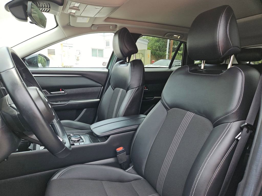 Used 2025 MAZDA CX-50 AWD 2.5 S w/ Premium Package image 16