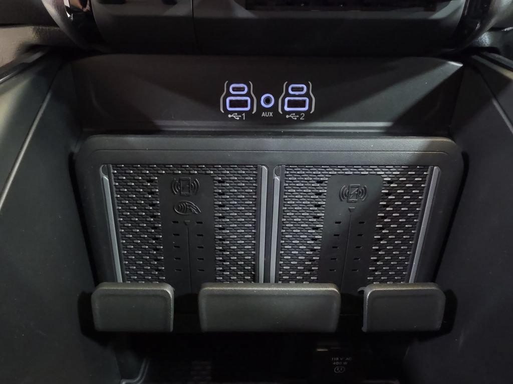 New 2027 RAM 1500 Laramie w/ Night Edition AWD/4WD image 33