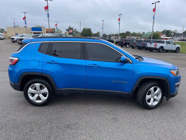 Used 2020 Jeep Compass Latitude FWD image 13