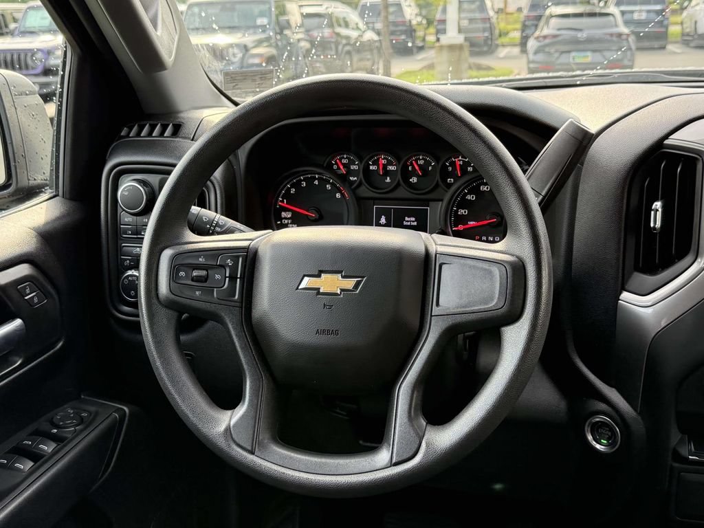 Used 2025 Chevrolet Silverado 1500 Custom w/ LPO, Dark Essentials Package AWD/4WD image 18