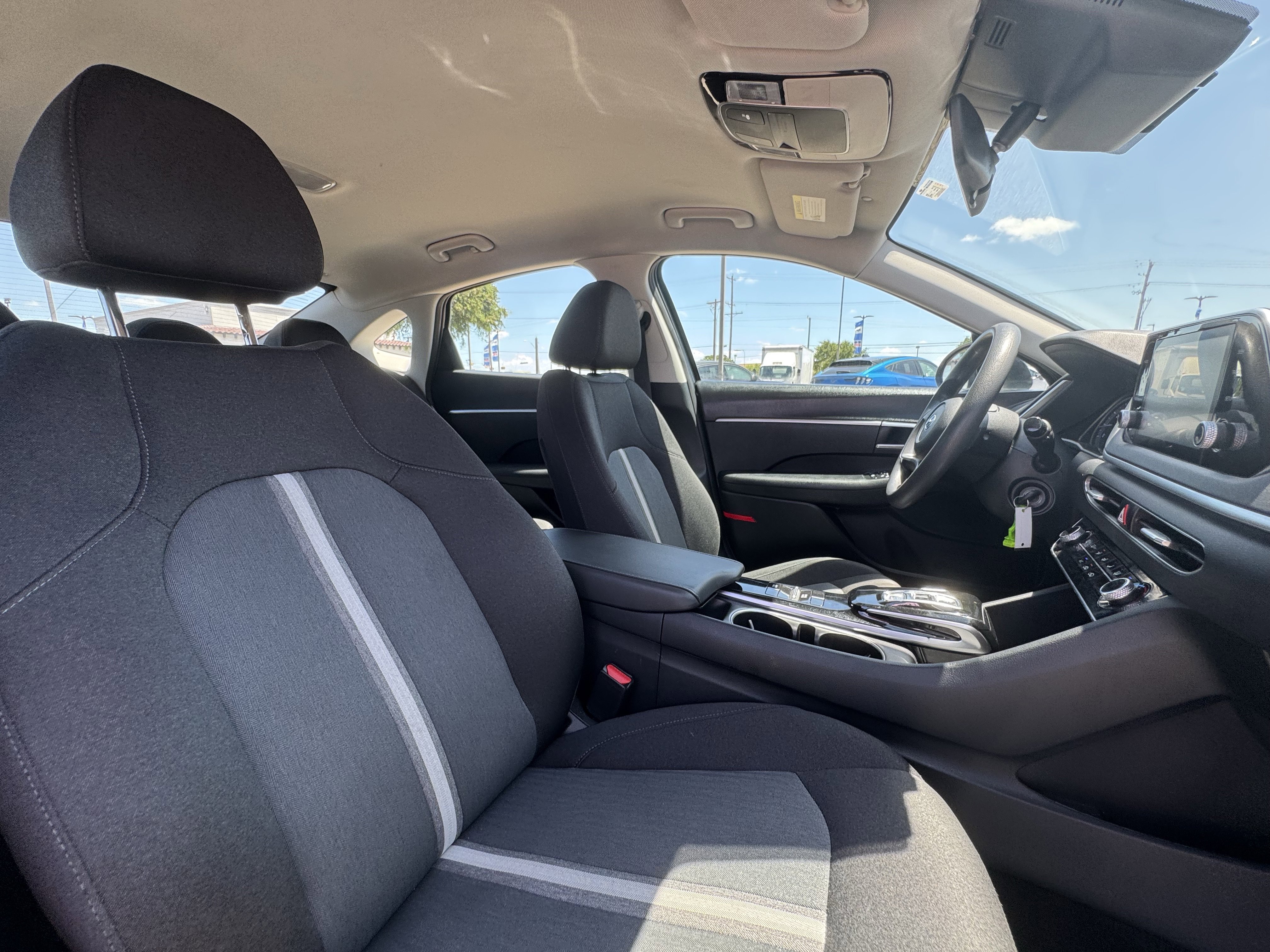 Used 2021 Hyundai Sonata SE image 34