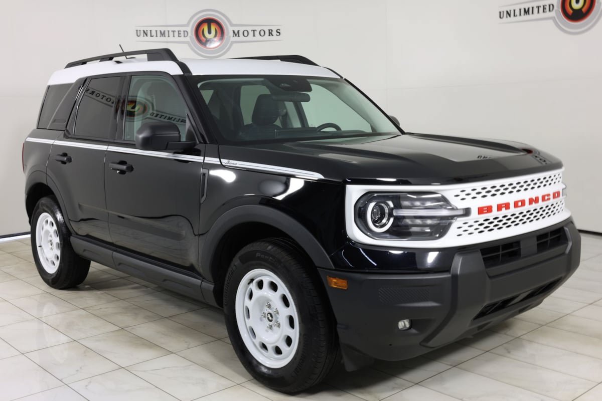 Used 2025 Ford Bronco Sport Heritage w/ Convenience Package AWD/4WD image 39