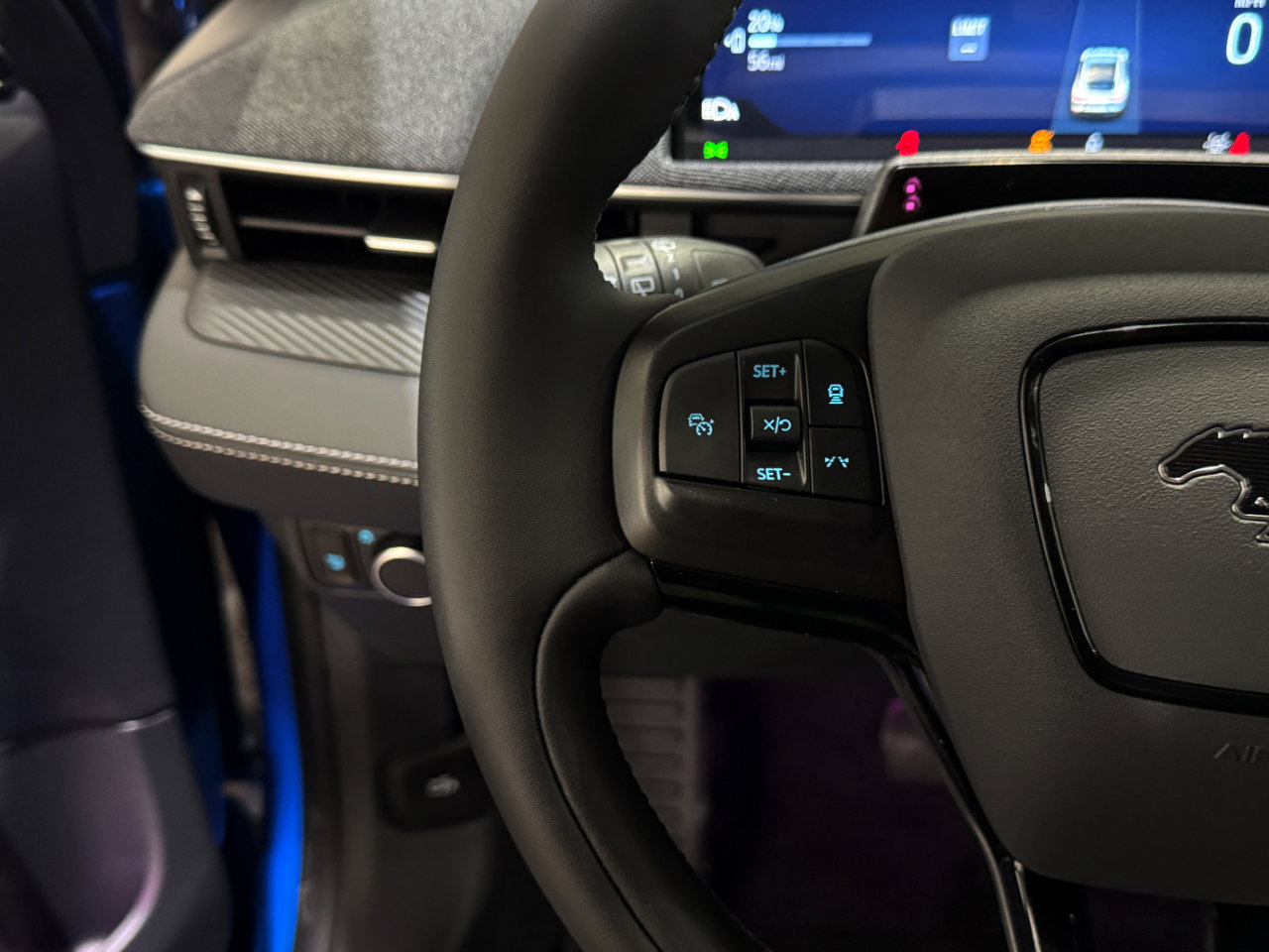 Used 2025 Ford Mustang Mach-E Premium image 5