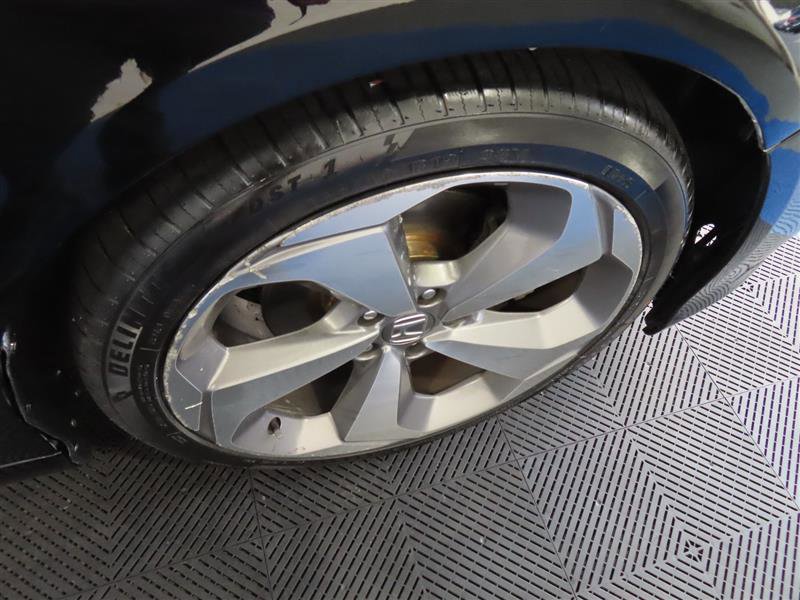 Used 2018 Honda Accord Touring image 39