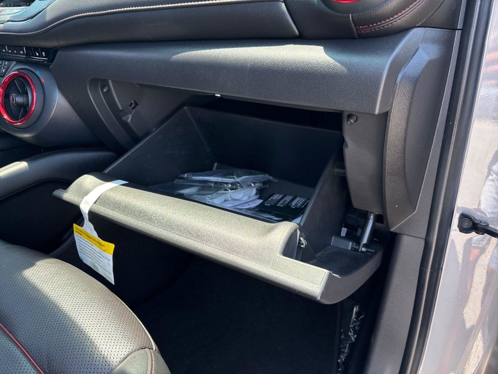 Used 2021 Chevrolet Blazer RS w/ Enhanced Convenience Package FWD image 51