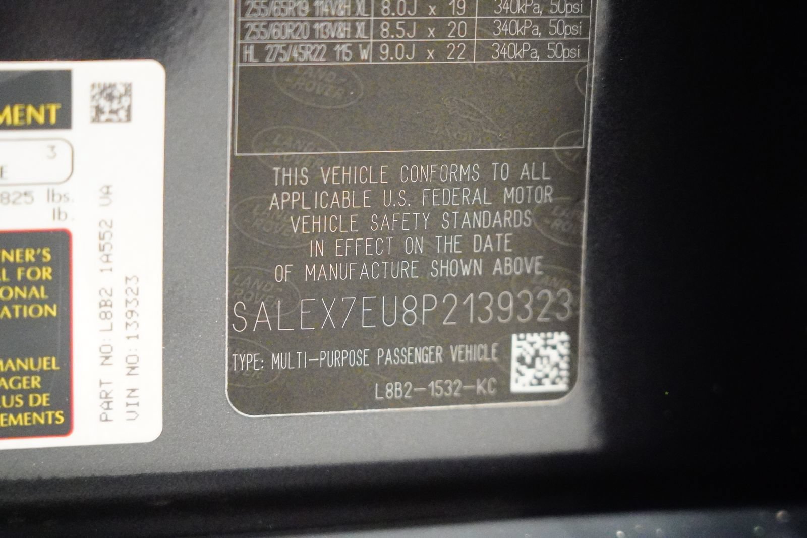 Used 2023 Land Rover Defender 110 X AWD/4WD image 31