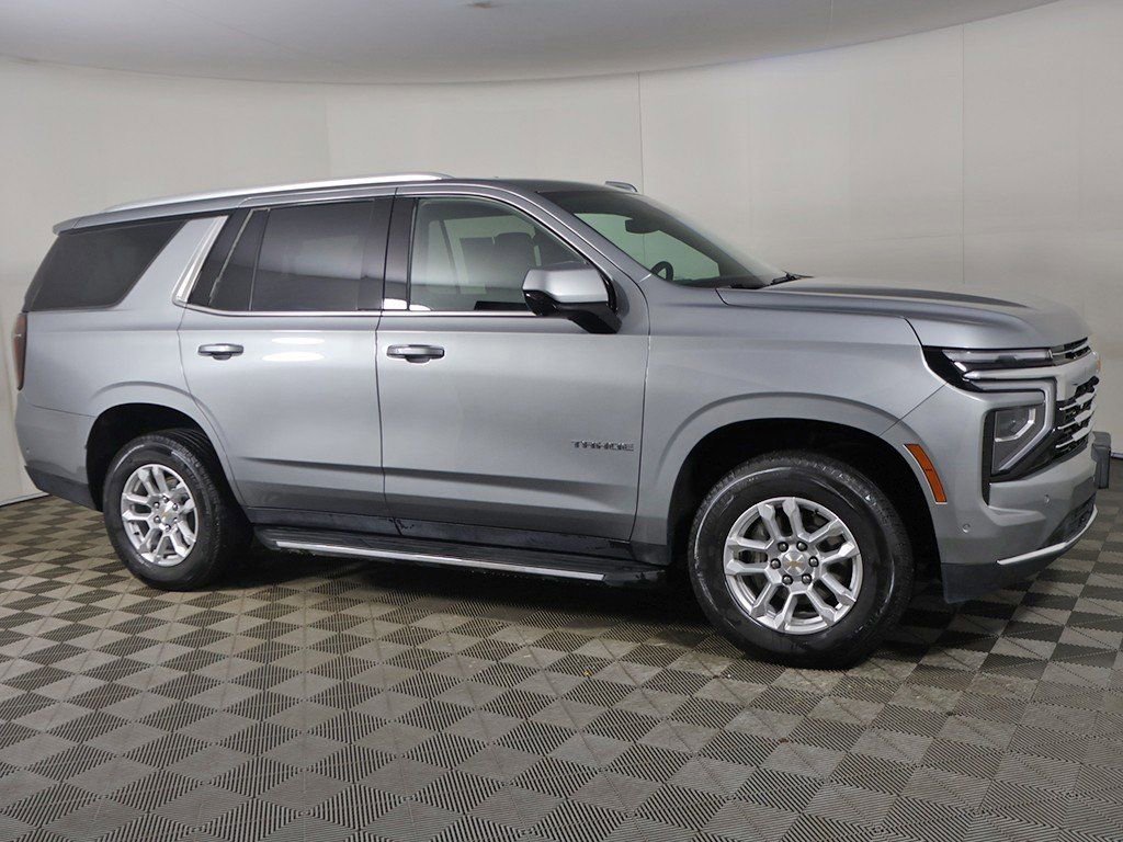 Used 2025 Chevrolet Tahoe LT image 21