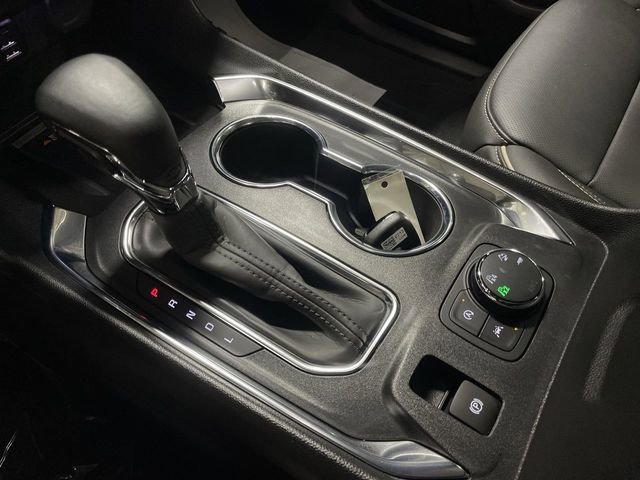 Used 2023 Chevrolet Traverse Premier w/ LPO, Cargo Package image 20