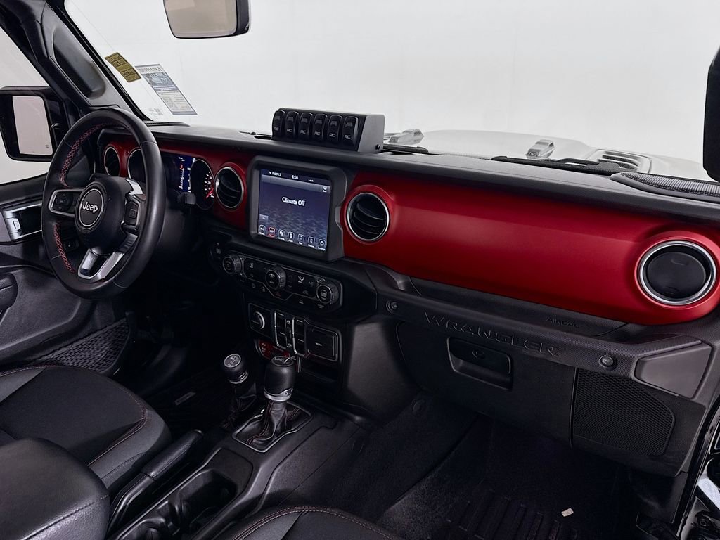 Used 2021 Jeep Wrangler Unlimited Rubicon w/ Xtreme Recon 35" Tire Package image 29