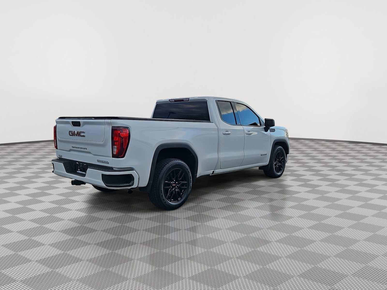 Used 2021 GMC Sierra 1500 Elevation image 8