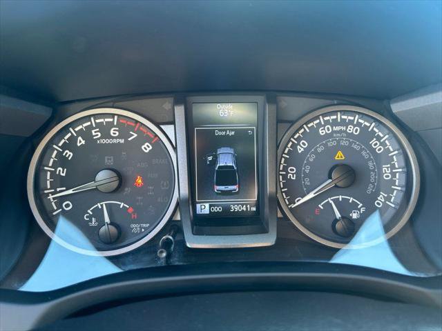 Certified 2023 Toyota Tacoma TRD Sport AWD/4WD image 15