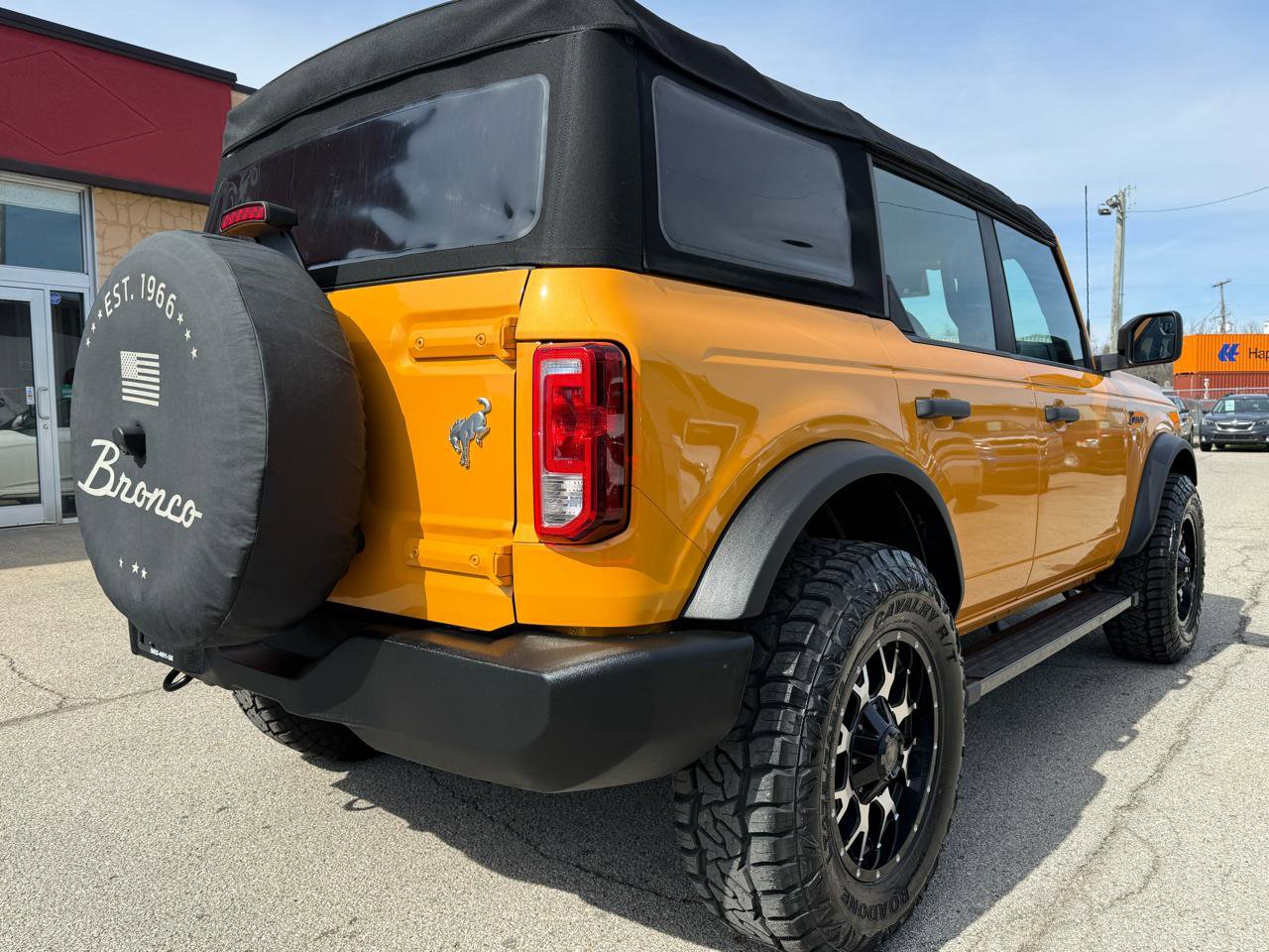 Used 2022 Ford Bronco 4-Door image 8