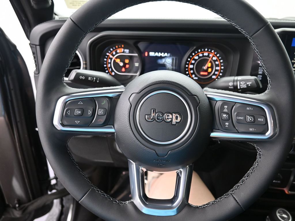 New 2025 Jeep Wrangler Sahara w/ Technology Group image 16