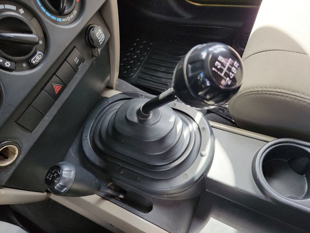 Used 2008 Jeep Wrangler X AWD/4WD image 25