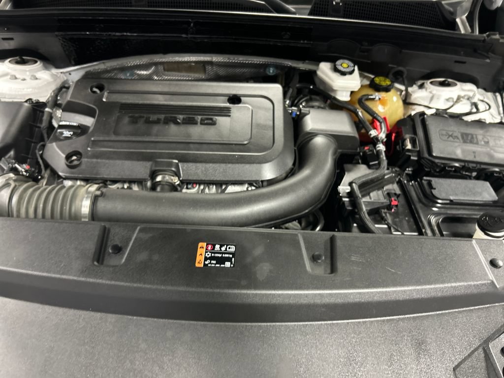 Used 2021 Buick Envision Essence AWD/4WD image 27