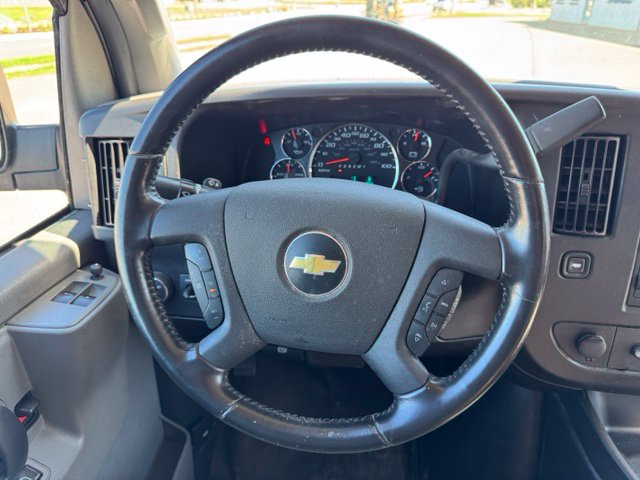 Used 2020 Chevrolet Express 3500 w/ Driver Convenience Package RWD image 17