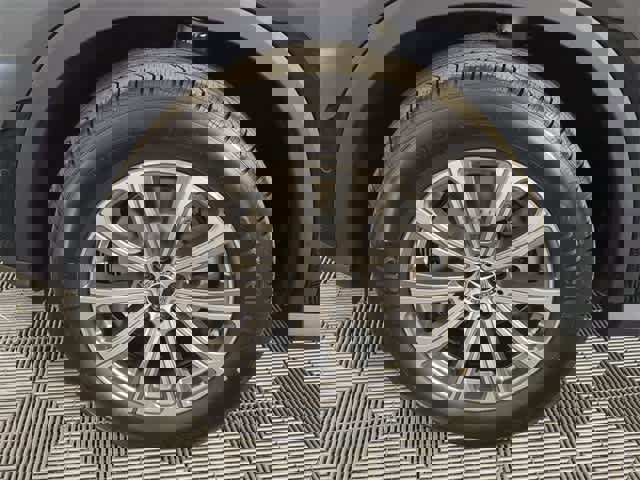 Certified 2026 Mercedes-Benz GLC 300 4MATIC image 12