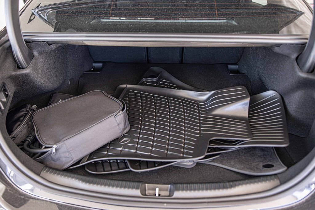 Used 2024 Mercedes-Benz C 63 AMG S image 17