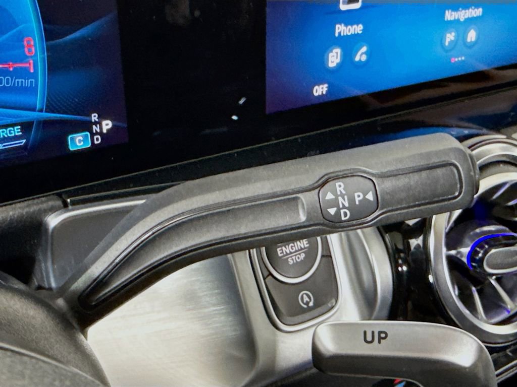 Used 2024 Mercedes-Benz GLB 35 AMG 4MATIC w/ Exclusive Package image 17