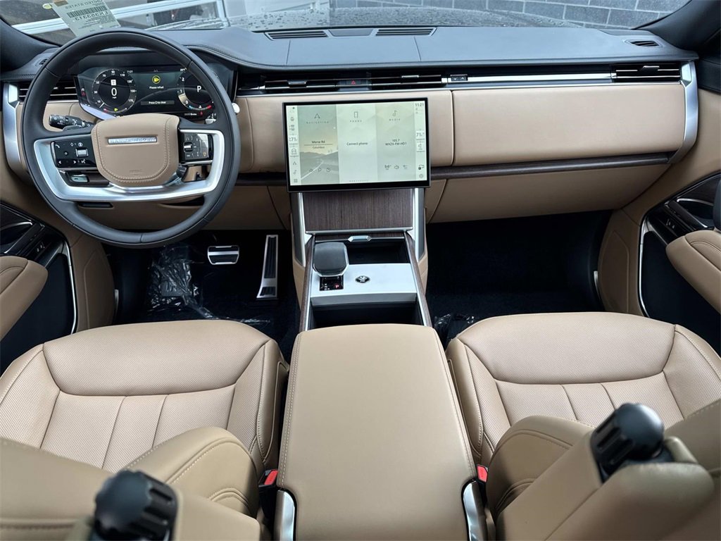 New 2026 Land Rover Range Rover SE image 18