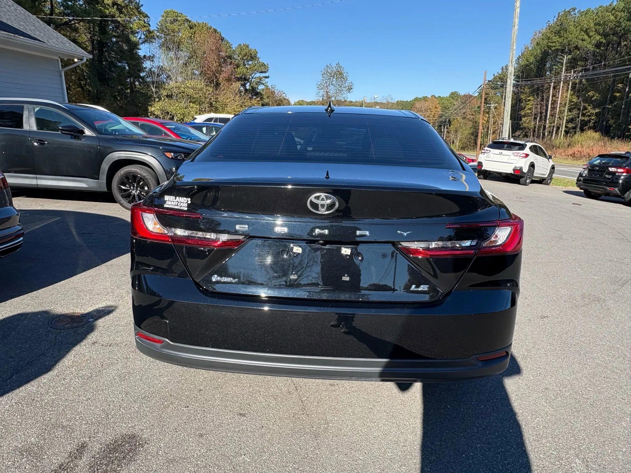Used 2025 Toyota Camry LE image 4