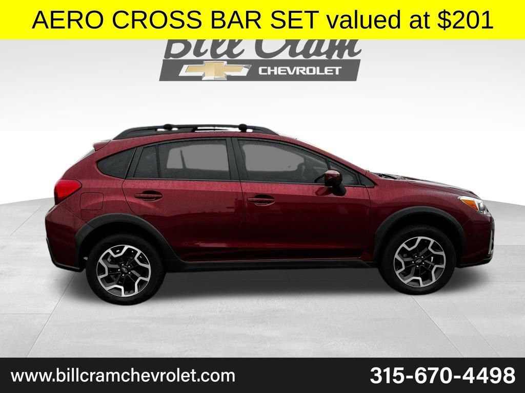 Used 2017 Subaru Crosstrek 2.0i Premium image 3