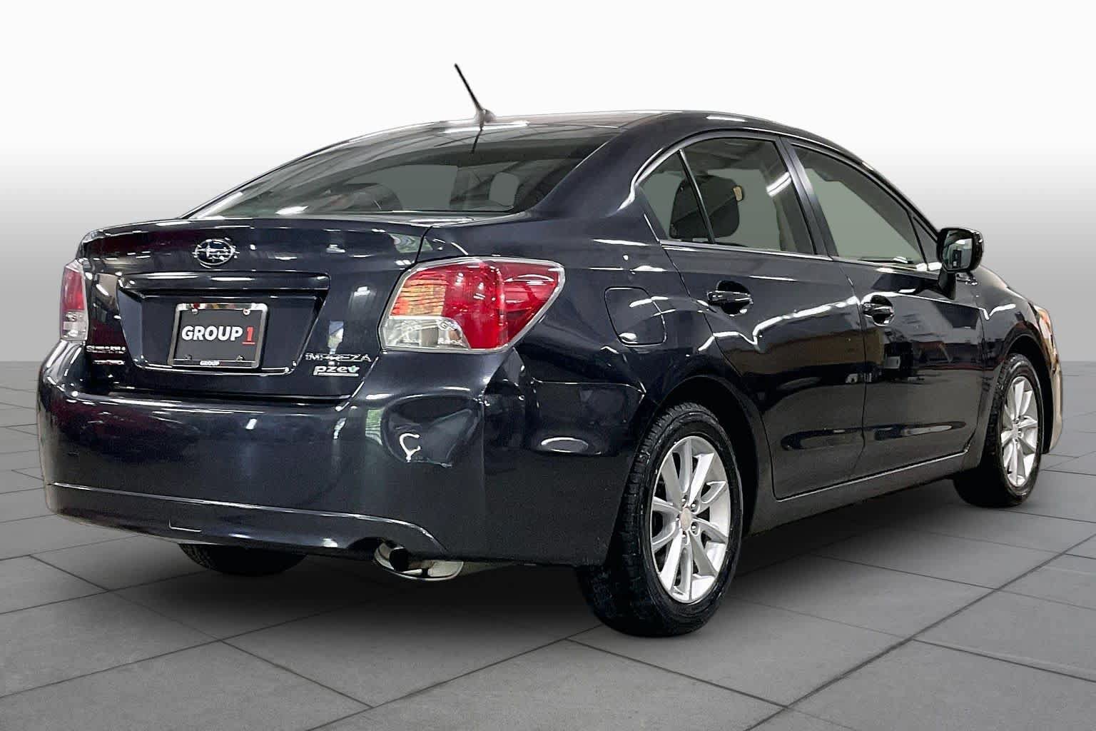 Used 2013 Subaru Impreza 2.0i Premium w/ All-Weather Pkg AWD/4WD image 13