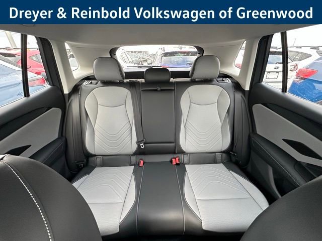 New 2026 Volkswagen Tiguan SE AWD/4WD image 30