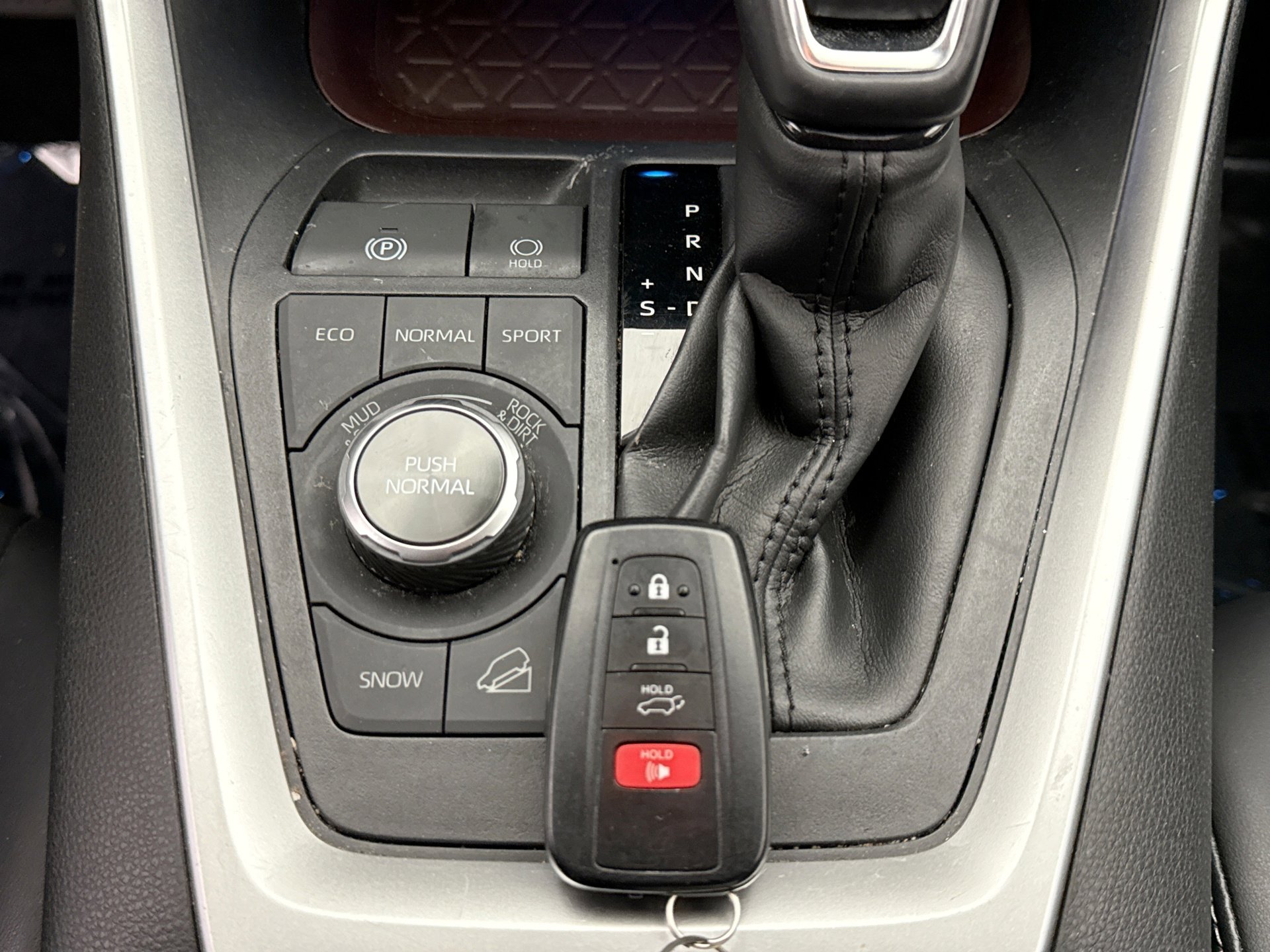 Used 2020 Toyota RAV4 Limited w/ All Weather Liner Package image 26