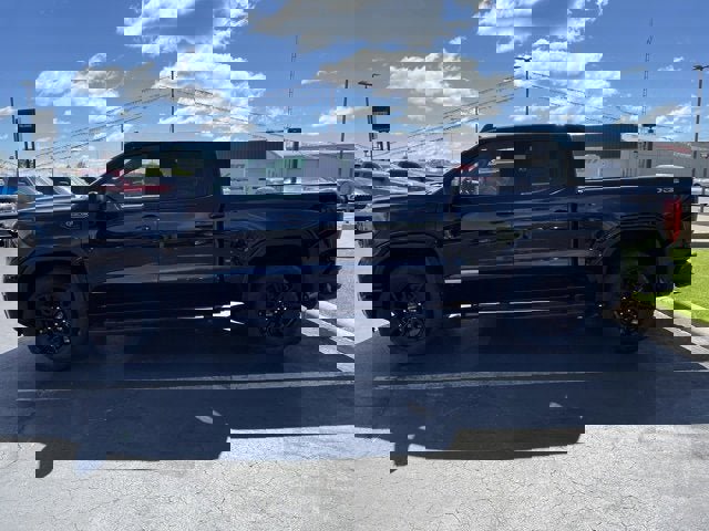 New 2025 GMC Sierra 1500 Elevation w/ Elevation Premium Package image 4