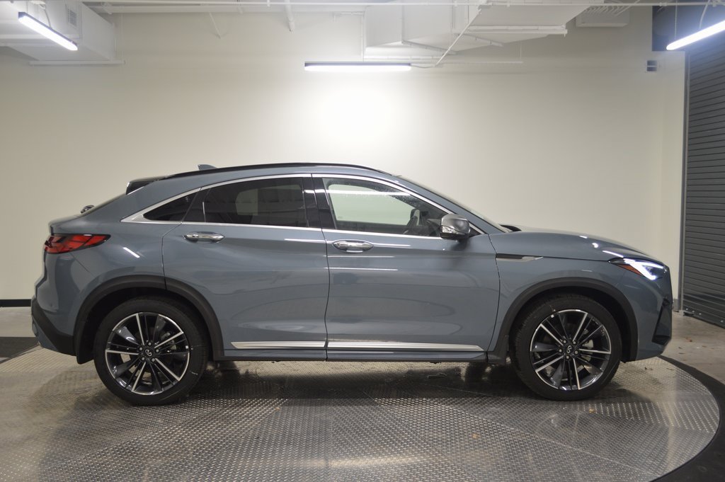 New 2025 INFINITI QX55 Essential w/ Accent Package AWD/4WD image 8