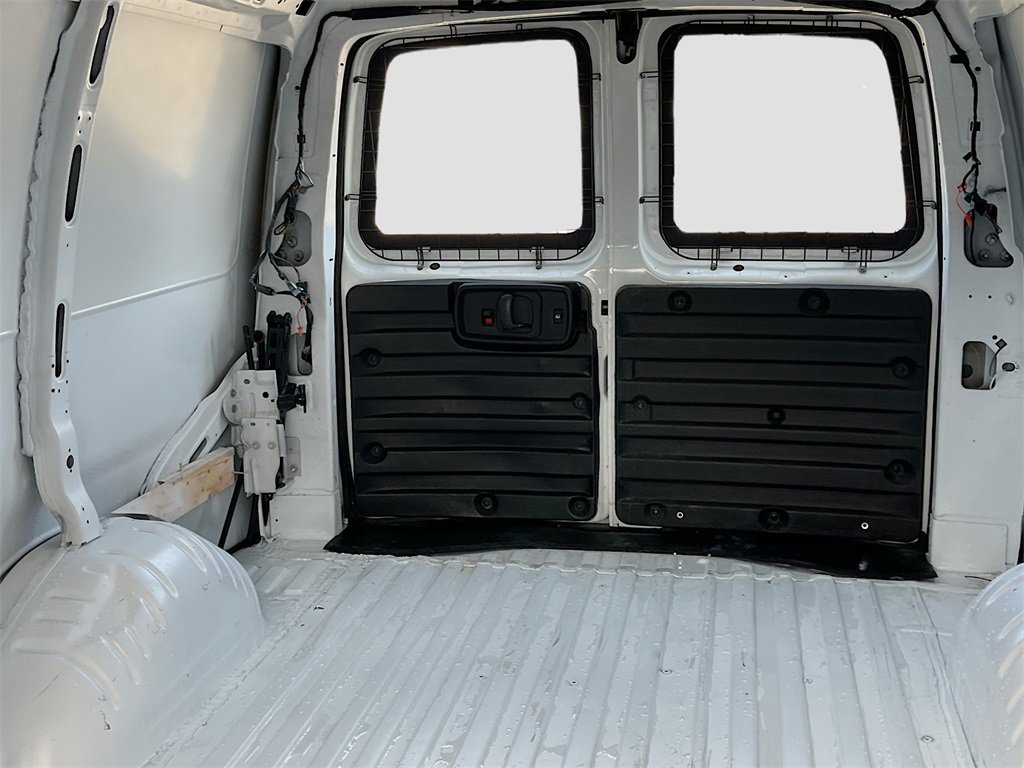Used 2024 Chevrolet Express 2500 w/ Driver Convenience Package image 22