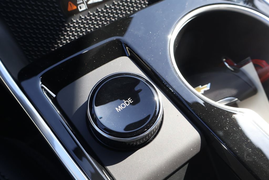 New 2026 Chevrolet Equinox LT w/ Convenience Package II image 31