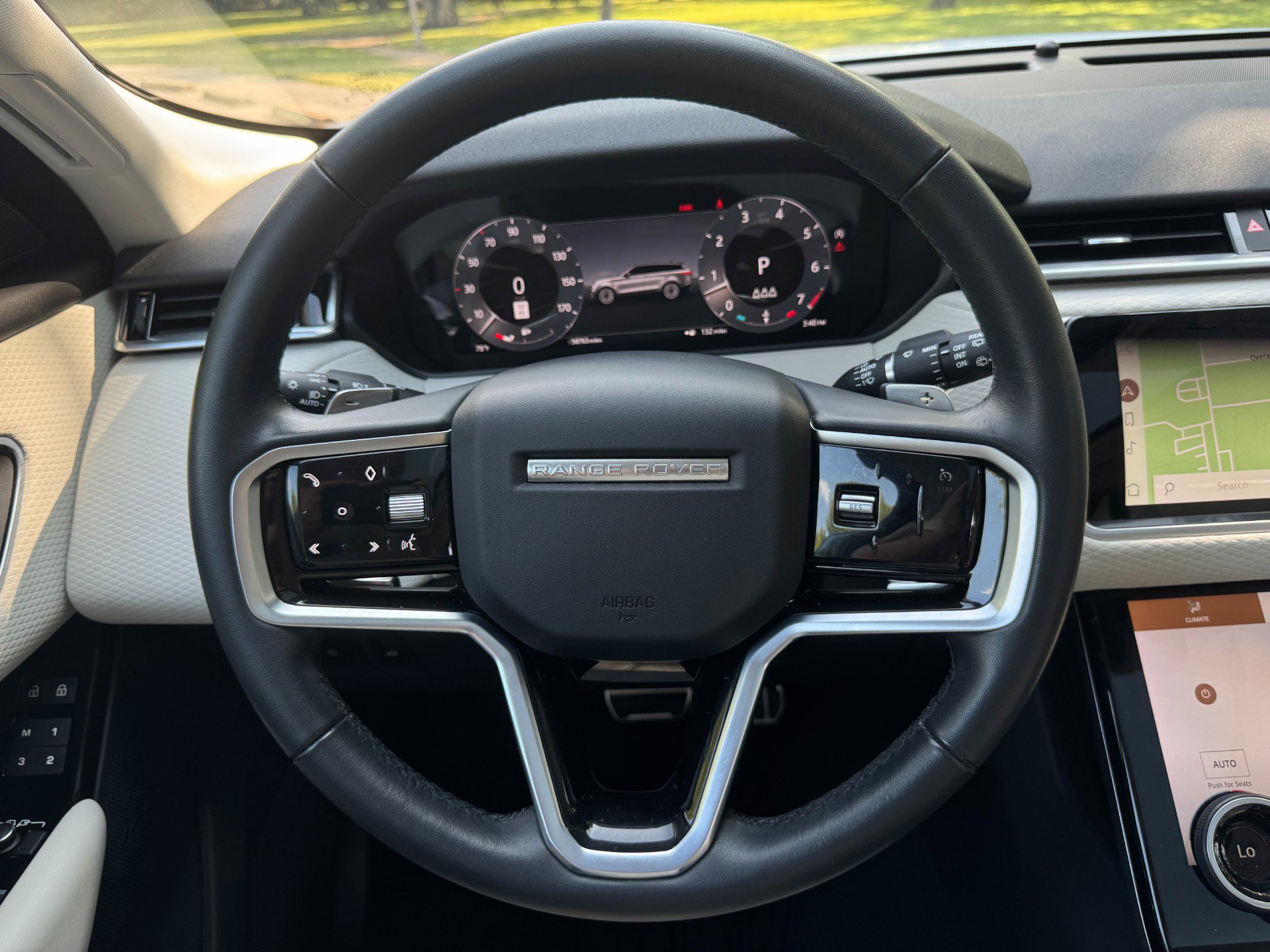 Used 2023 Land Rover Range Rover Velar R-Dynamic S image 55