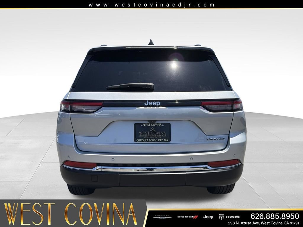 Used 2023 Jeep Grand Cherokee Limited RWD image 9