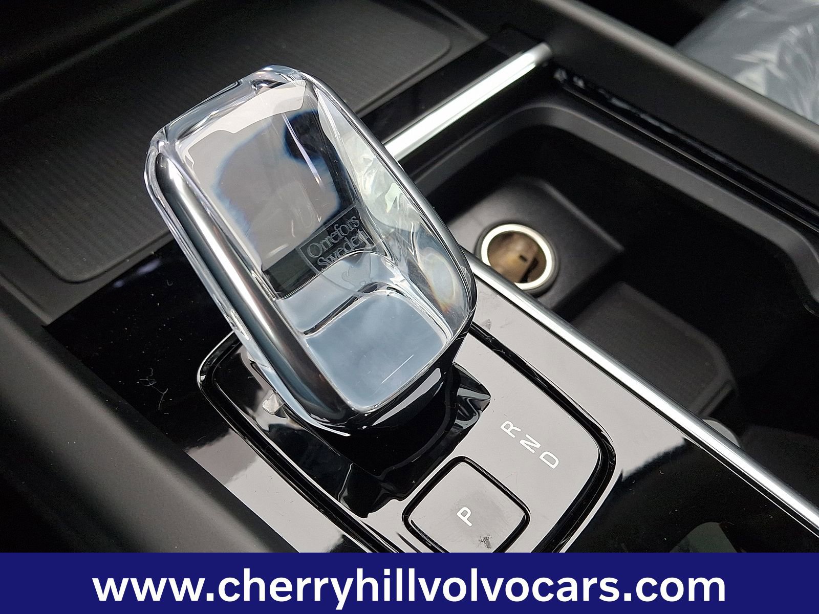 New 2026 Volvo XC60 B5 Core w/ Protection Package Premier image 12