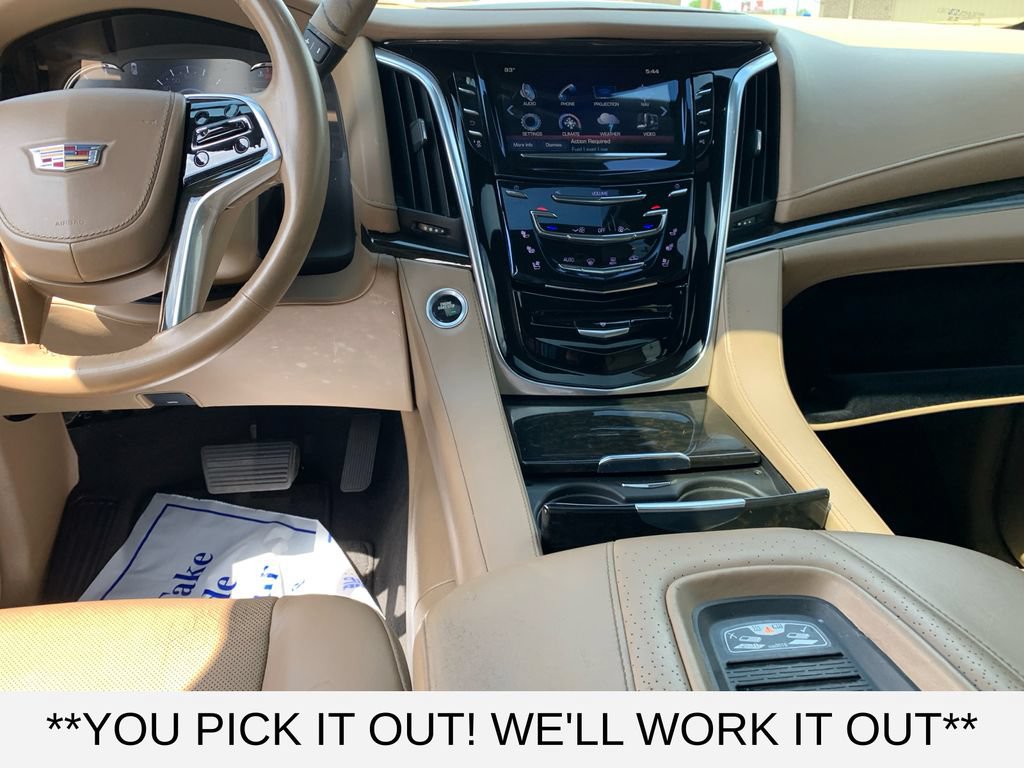 Used 2019 Cadillac Escalade ESV Platinum AWD/4WD image 26