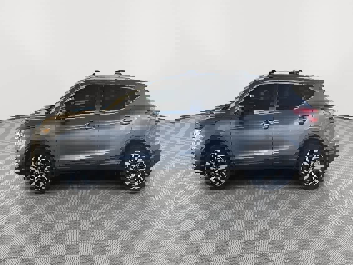 Used 2022 Nissan Rogue Sport SL image 5