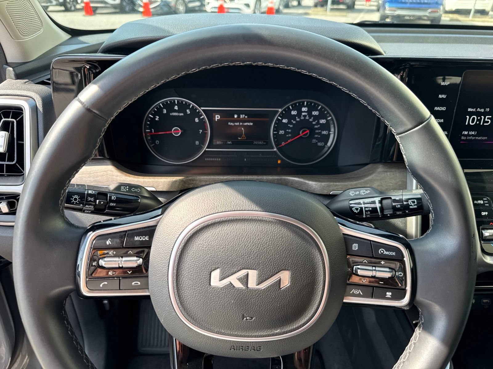 Used 2023 Kia Sorento EX FWD image 34