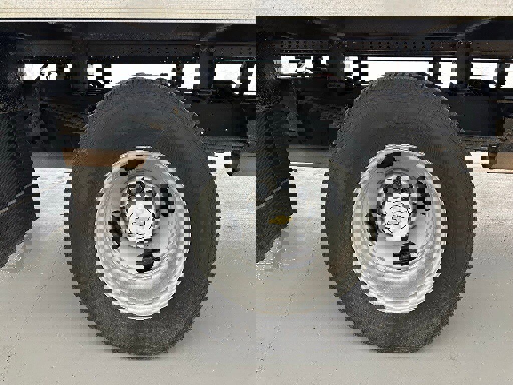 Used 2022 Chevrolet Express 3500 w/ Power Convenience Package image 47