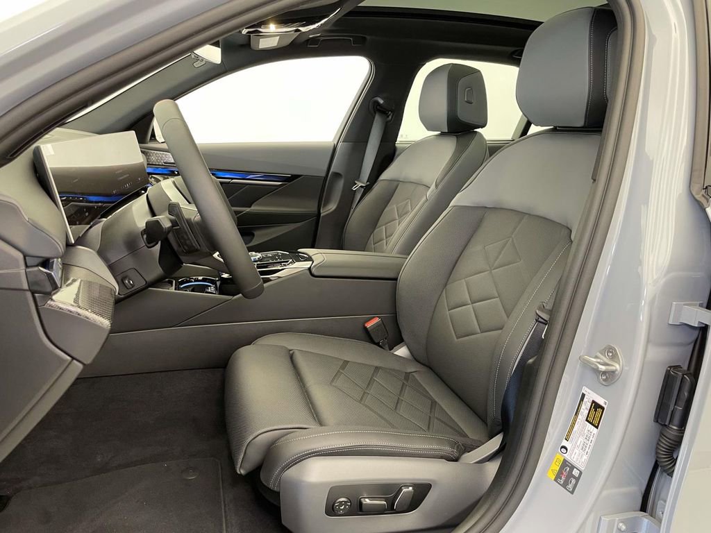 New 2025 BMW i5 M60 AWD/4WD image 12
