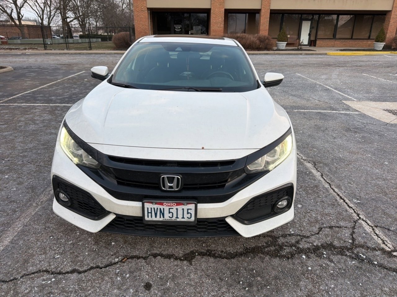 Used 2019 Honda Civic EX-L image 4