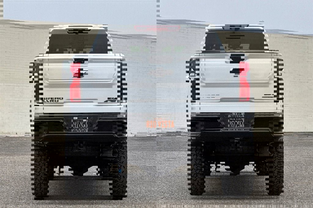 New 2026 Chevrolet Silverado 2500 ZR2 w/ LPO, Dark Essentials Package image 5