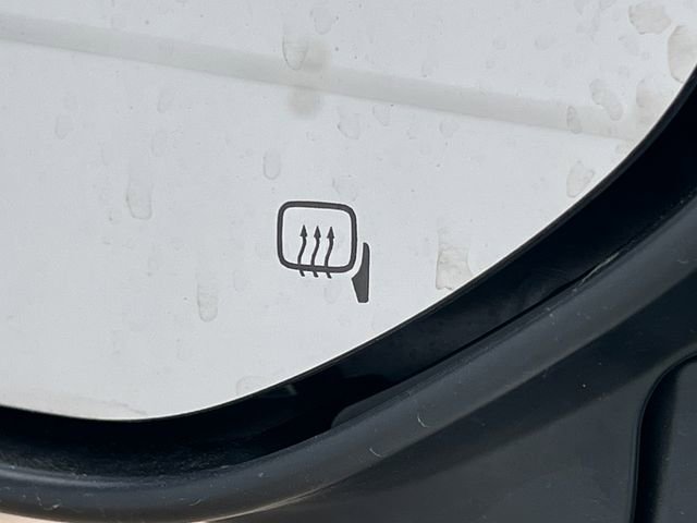 Used 2024 Subaru Outback Premium image 35