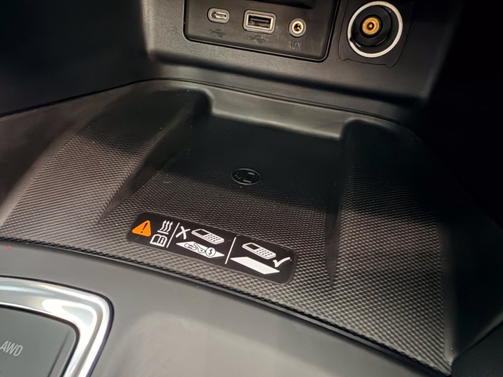 Used 2019 Chevrolet Equinox Premier AWD/4WD image 22